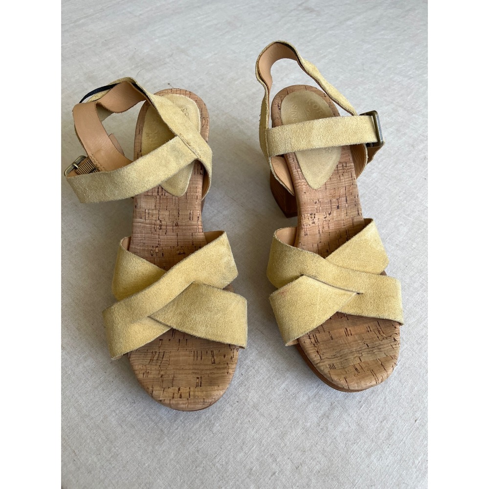 Kork-Ease Womens 10M Yellow Suede Platform Block Heel Sandals KE0001807 CCOA20
